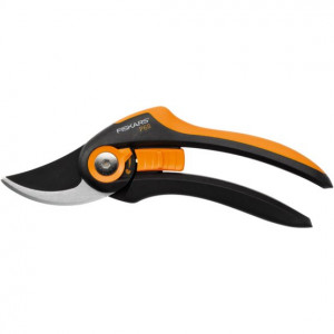 Foarfeca bypass ajustabila Fiskars Smart Fit P68, 208 mm